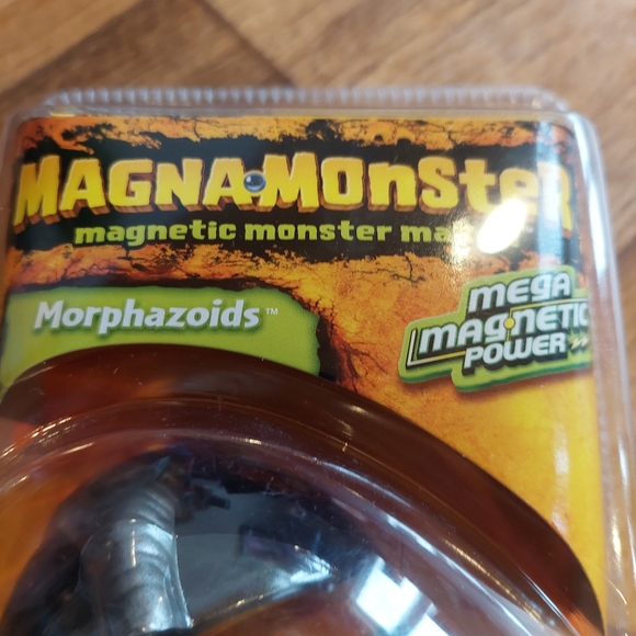Magna Monsters 2006 Magnetic Toy BNIB Sealed - Picture 2 of 4